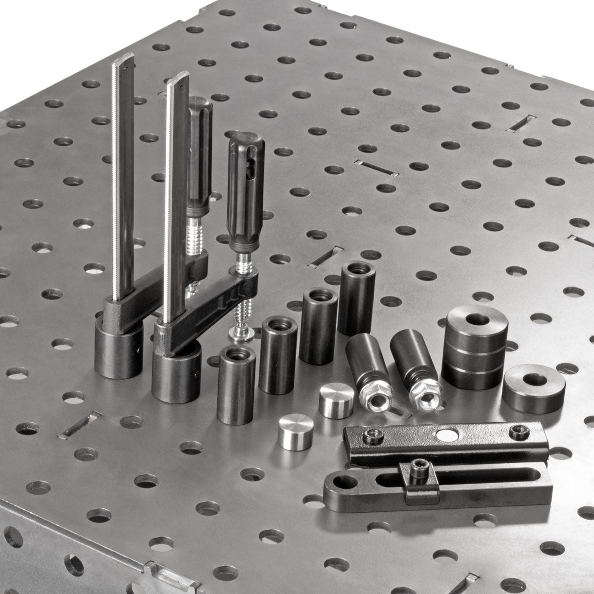 STAHLWERK 3D Schweißtisch WT-100 3D ST 1.000 kg Tragkraft, 6 mm Arbeitsplatte